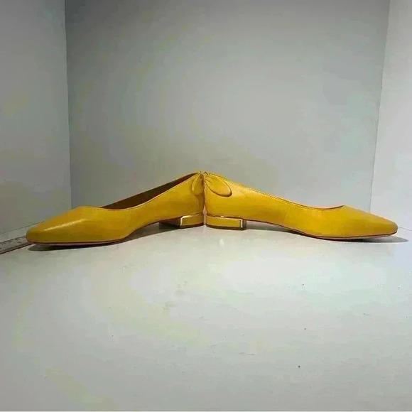 Talbots Yellow with Gold Accents Ballet Flats with Bow on Heel, Size 8 - Picture 10 of 10